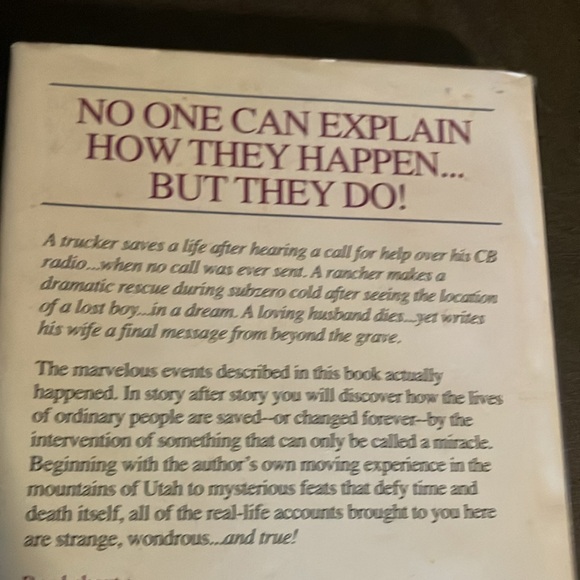 252 pages✨hard back book✨Miracles and Other Wonders by Charles Sellier - Picture 3 of 5